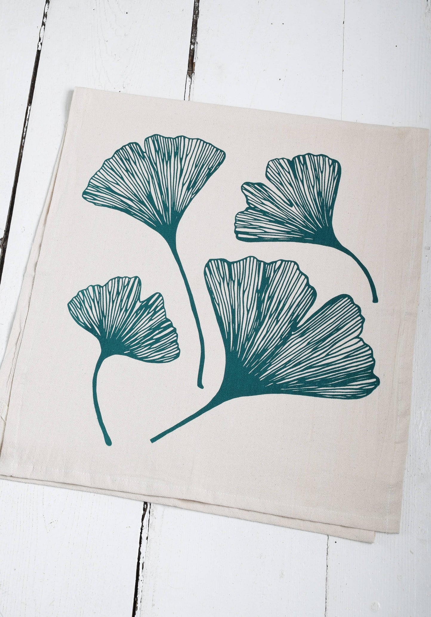Hearth & Harrow, Organic Cotton Gingko Leaf Tea Towel in Green