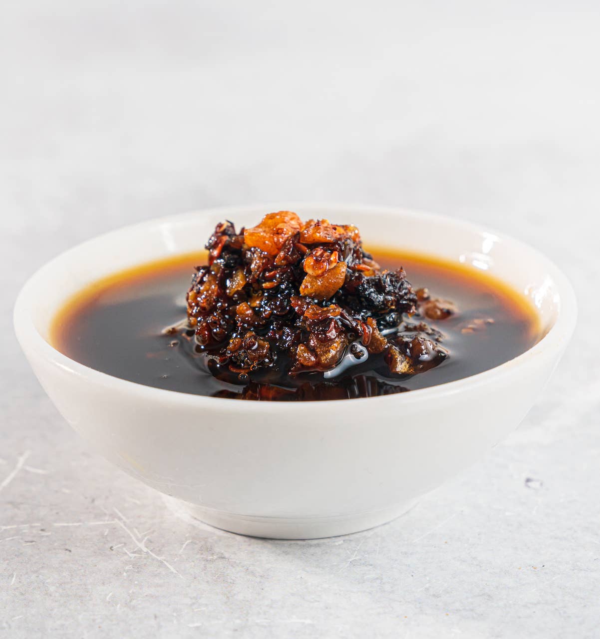 Mama Teav's Hot Garlic Chili Crisp - MILD