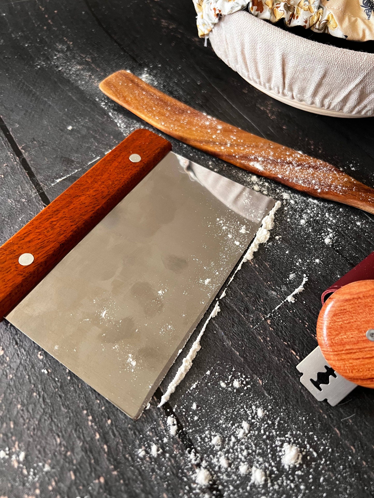 Five Oaks Farm, Bench Scraper