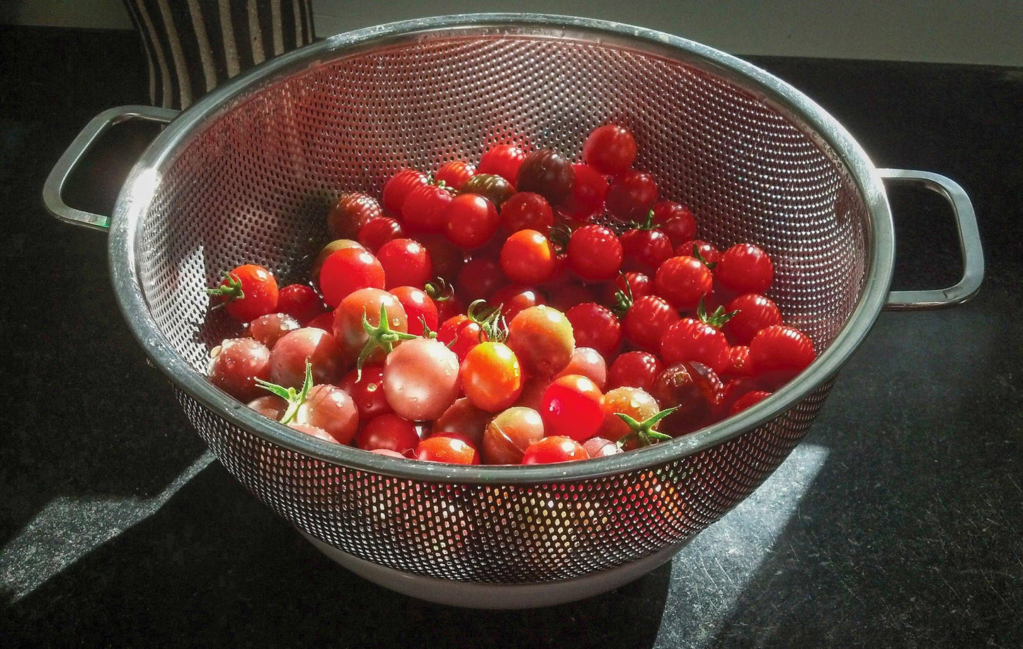 5QT Precision Pierced Colander