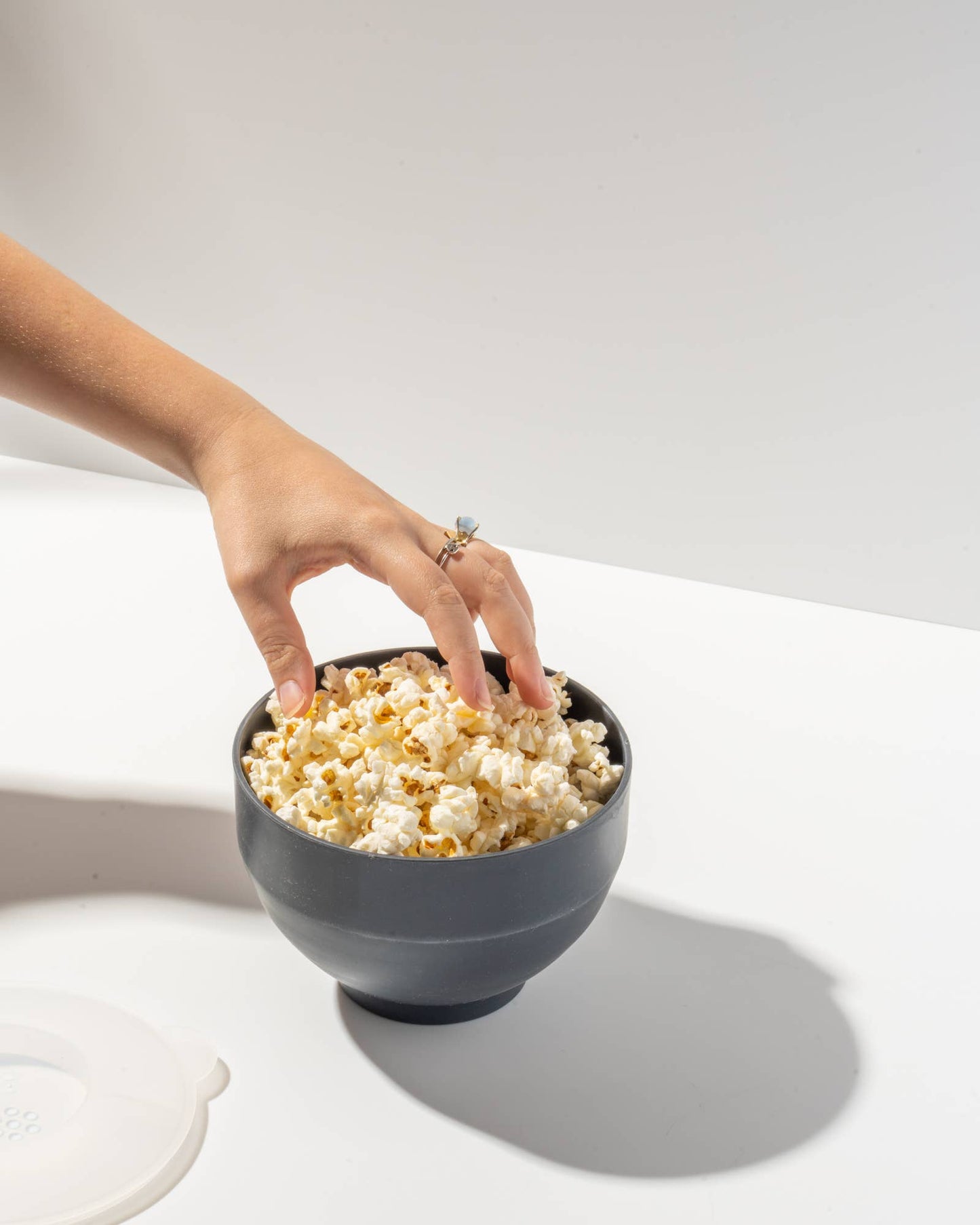 W&P Personal Size Popcorn Popper - Silicone Reusable Maker