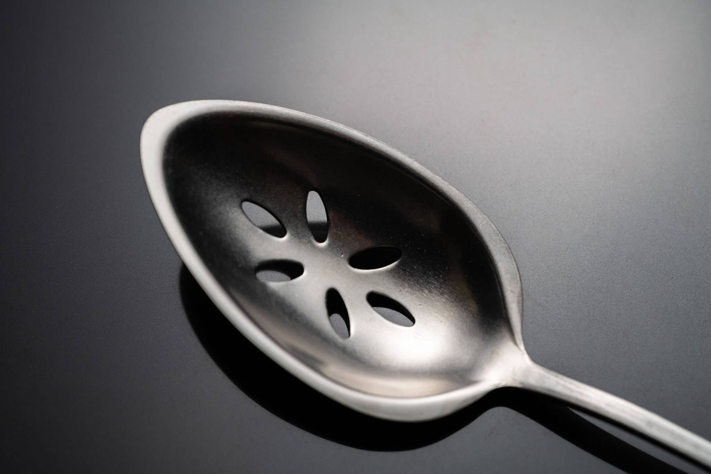 Gestura, 00 Silver Slotted Spoon