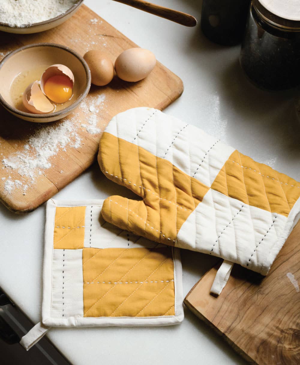 Anchal Quilted Pot Holder