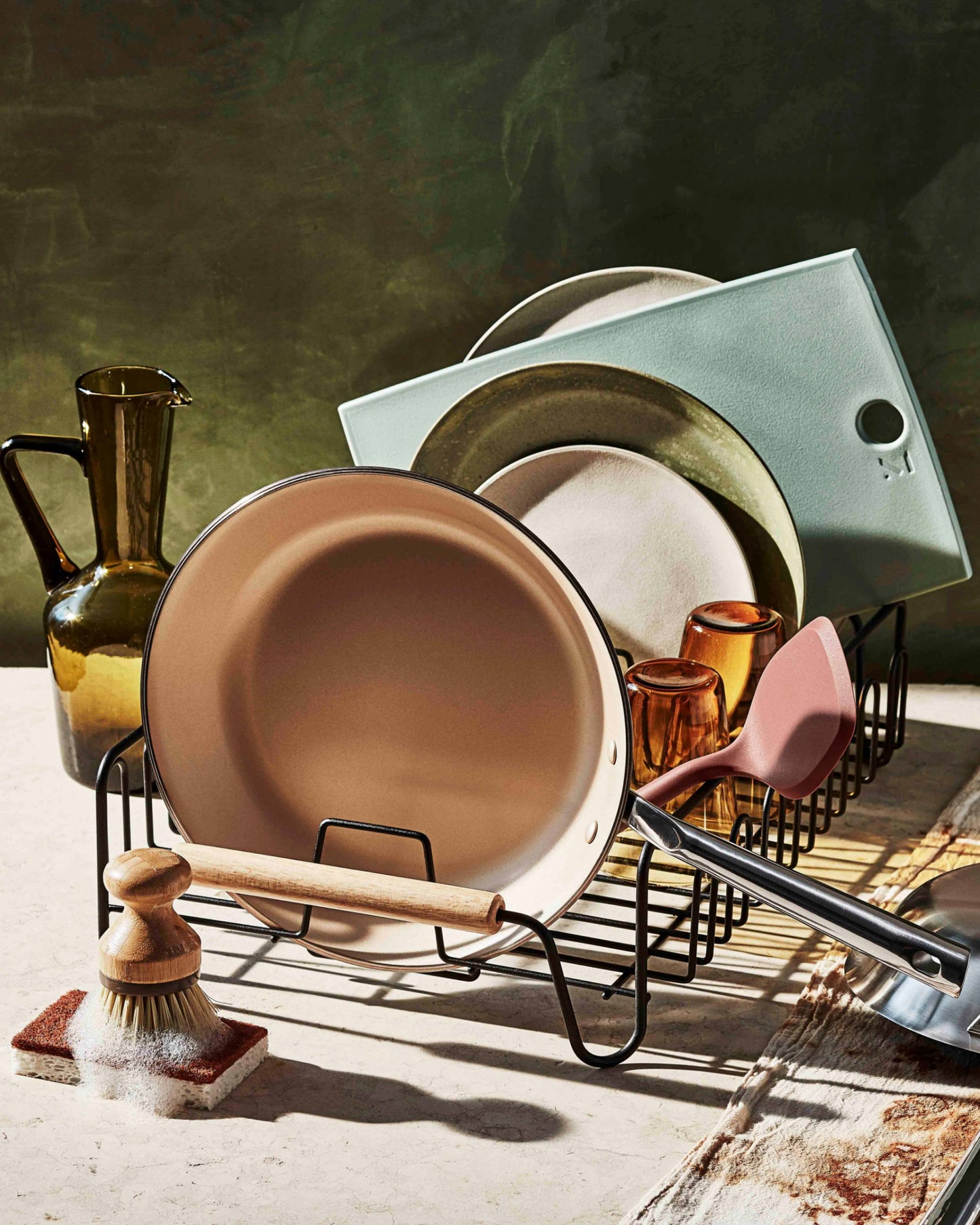 Material, The Coated Pan