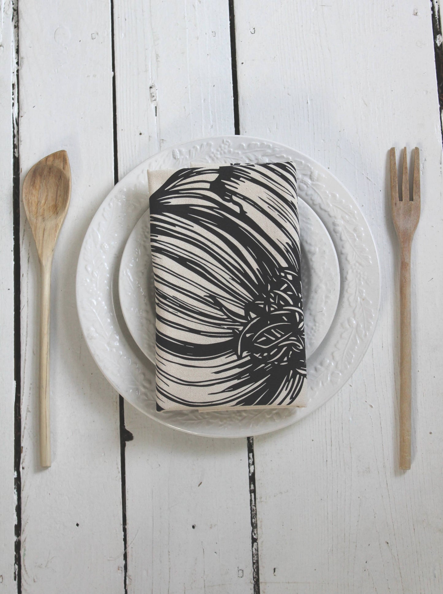Garlic Tea Towel in Black