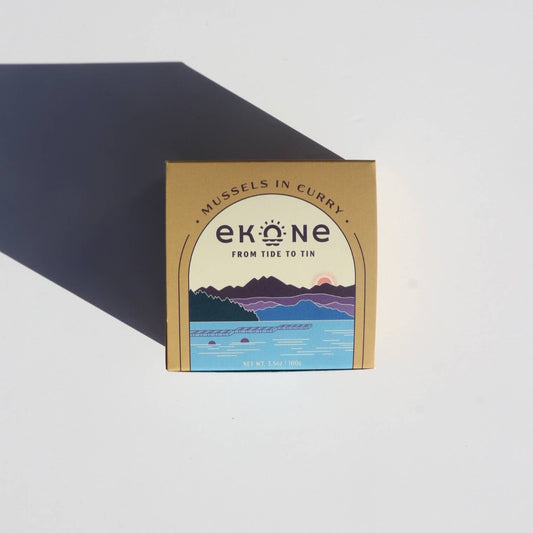Ekone mussels in curry packaging with scenic design on a white background