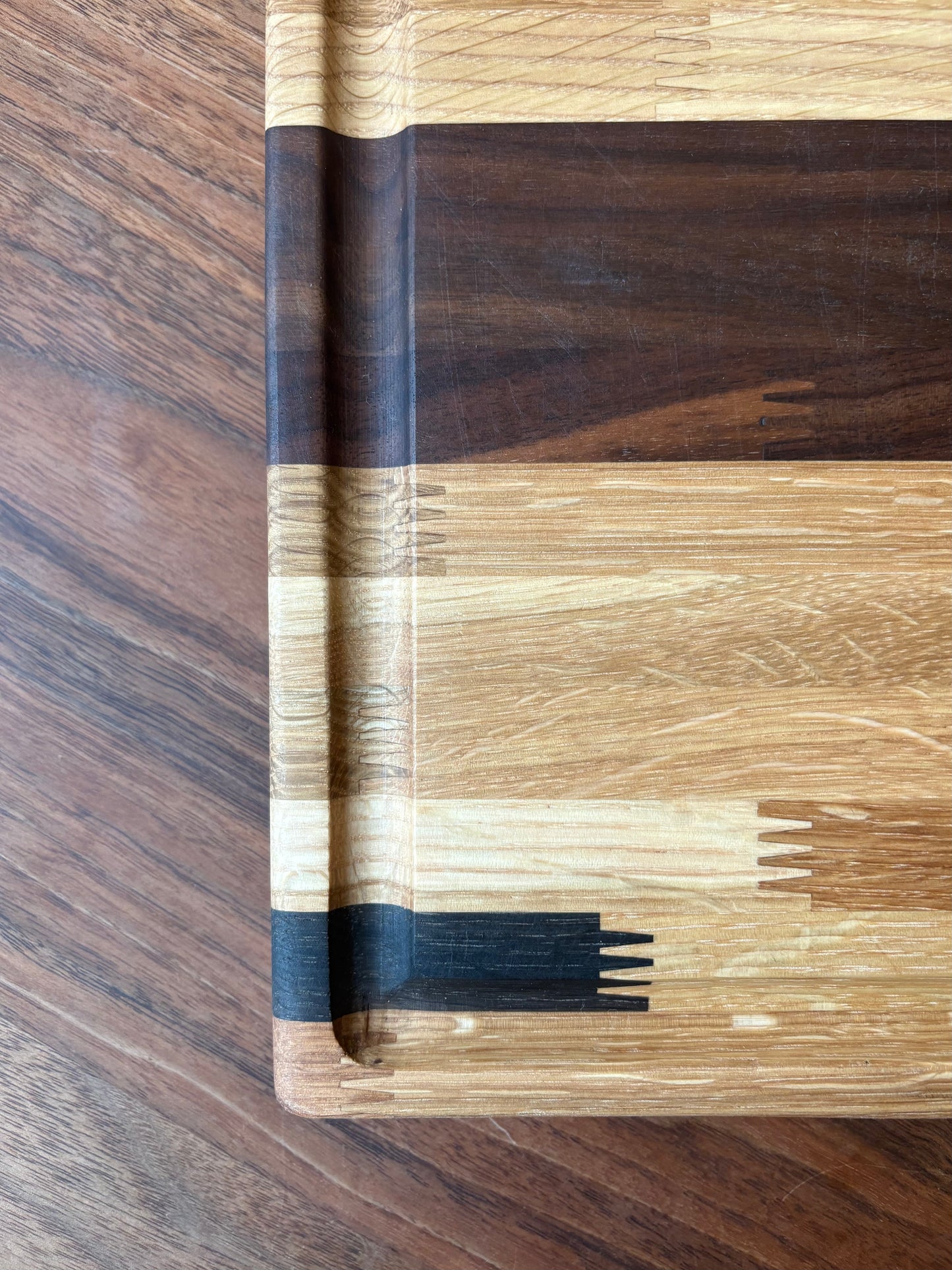 TKSM - Edge Grain Cutting Board Hardwood Blend, 18x12x1.25