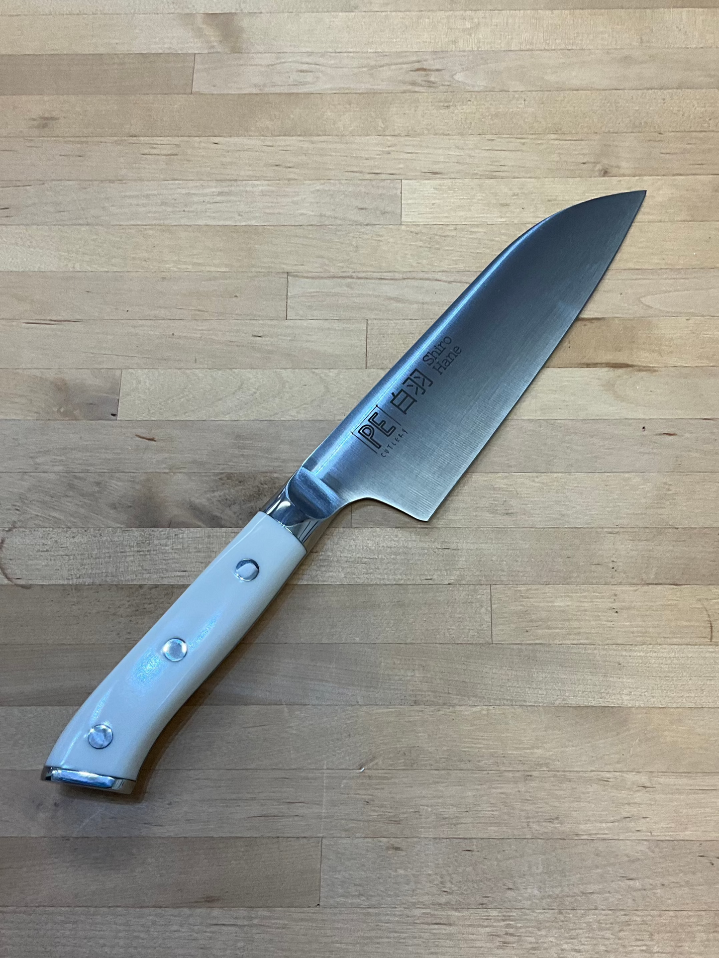 PE, Shiro Hane 6" Santoku