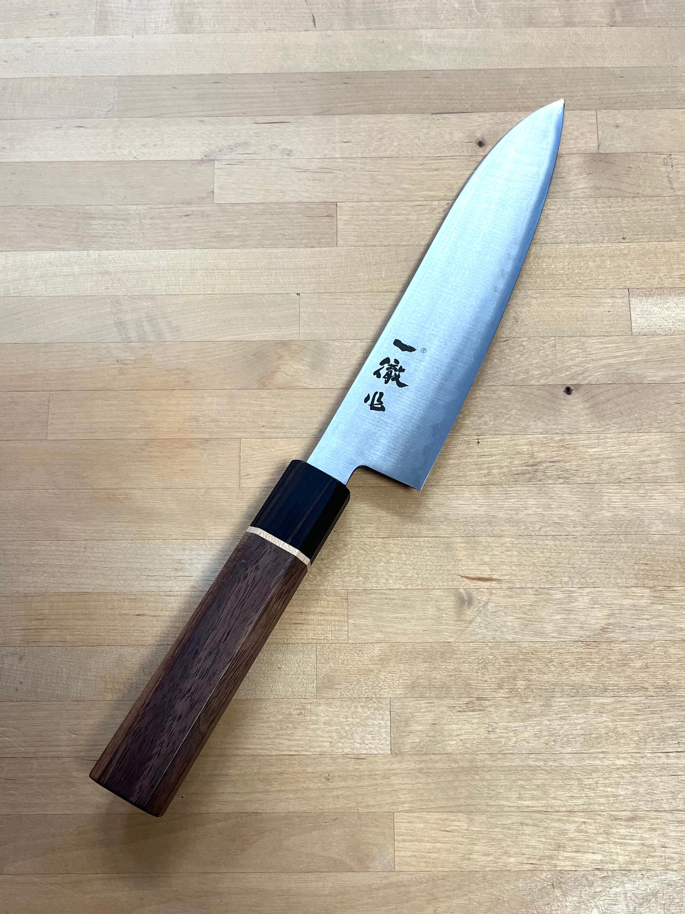 Ittesu, Aogami Super Gyuto 180 (IWK-205)