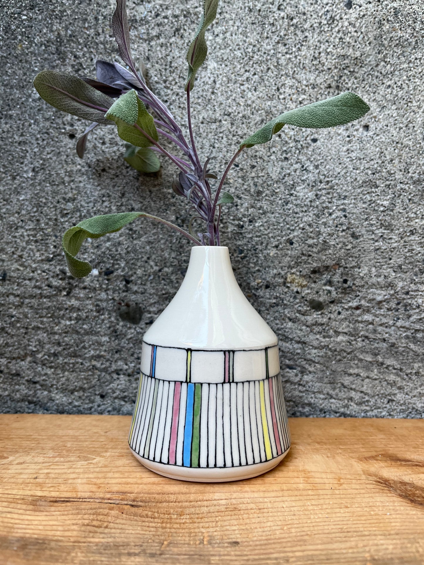 Downing Pottery Vase - Bud, single stem