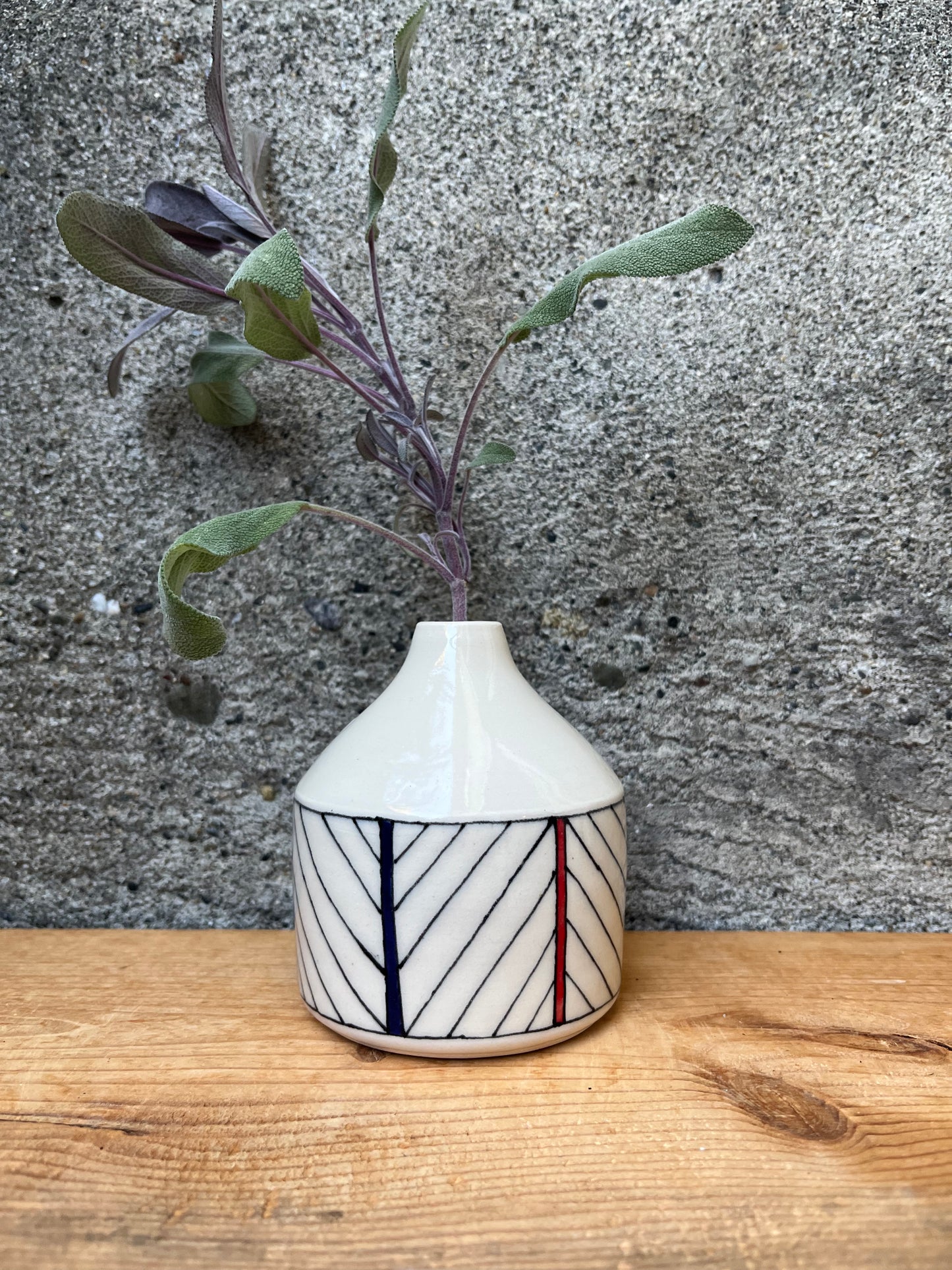Downing Pottery Vase - Bud, single stem
