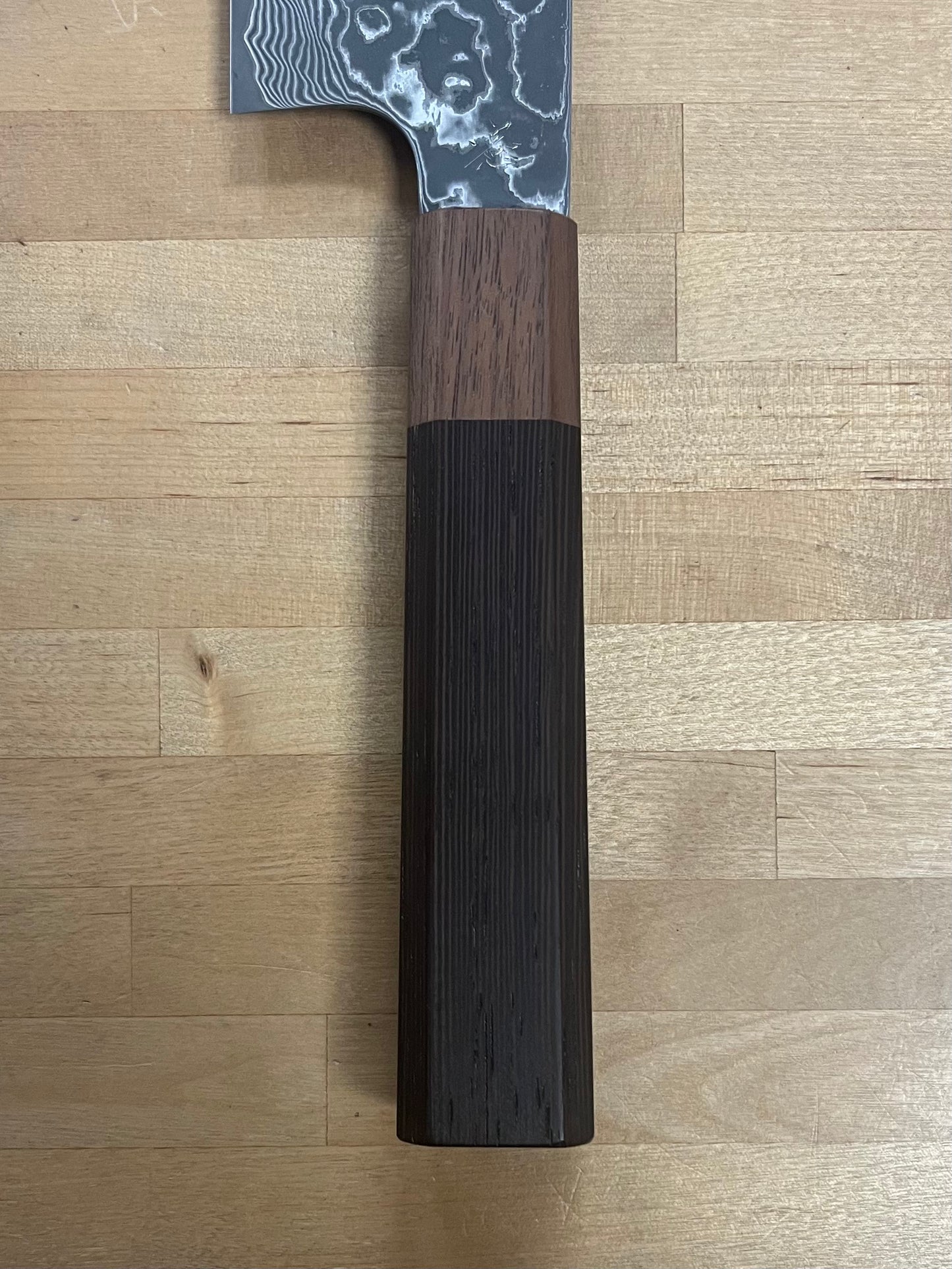Kenshiro Hatono,  SG2 Kurozome Damascus 180 Bunka (KH-5307)