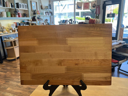 TKSM - Edge Grain Cutting Board, Maple 18x12x1.75