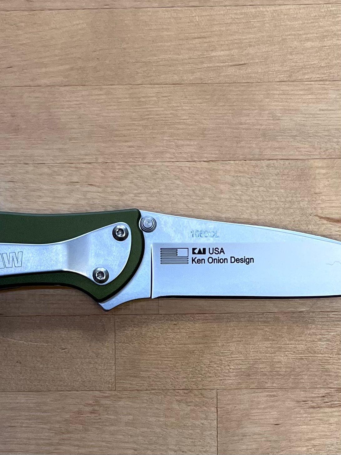 Close up of Olive Leek knife.