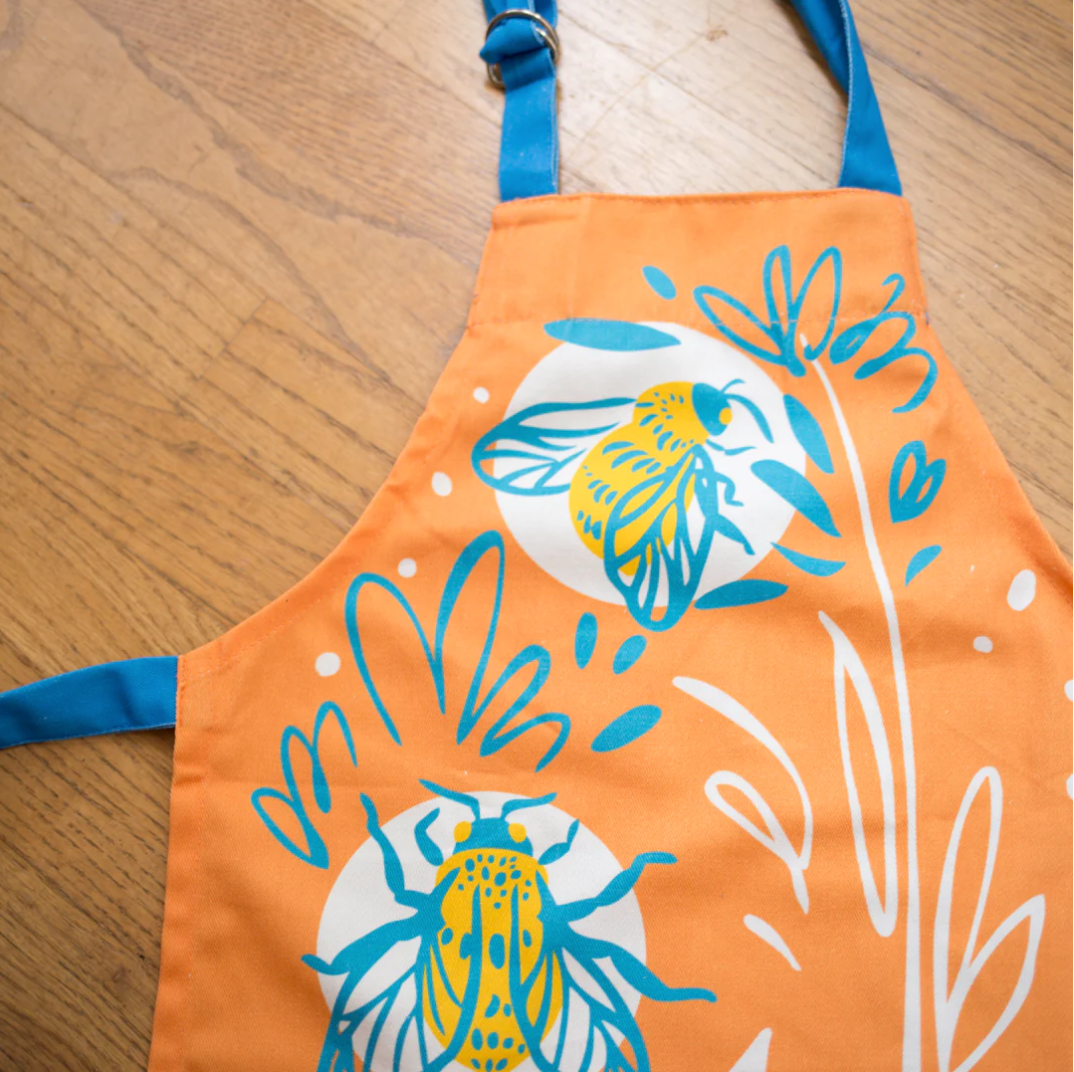 Chroma Rex, Kiddo Aprons