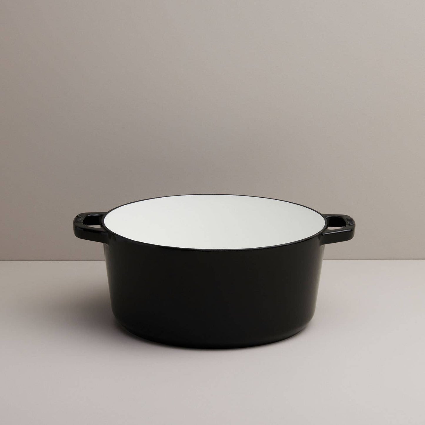 Kana Milo 5.5 Qts | Classic Dutch Oven