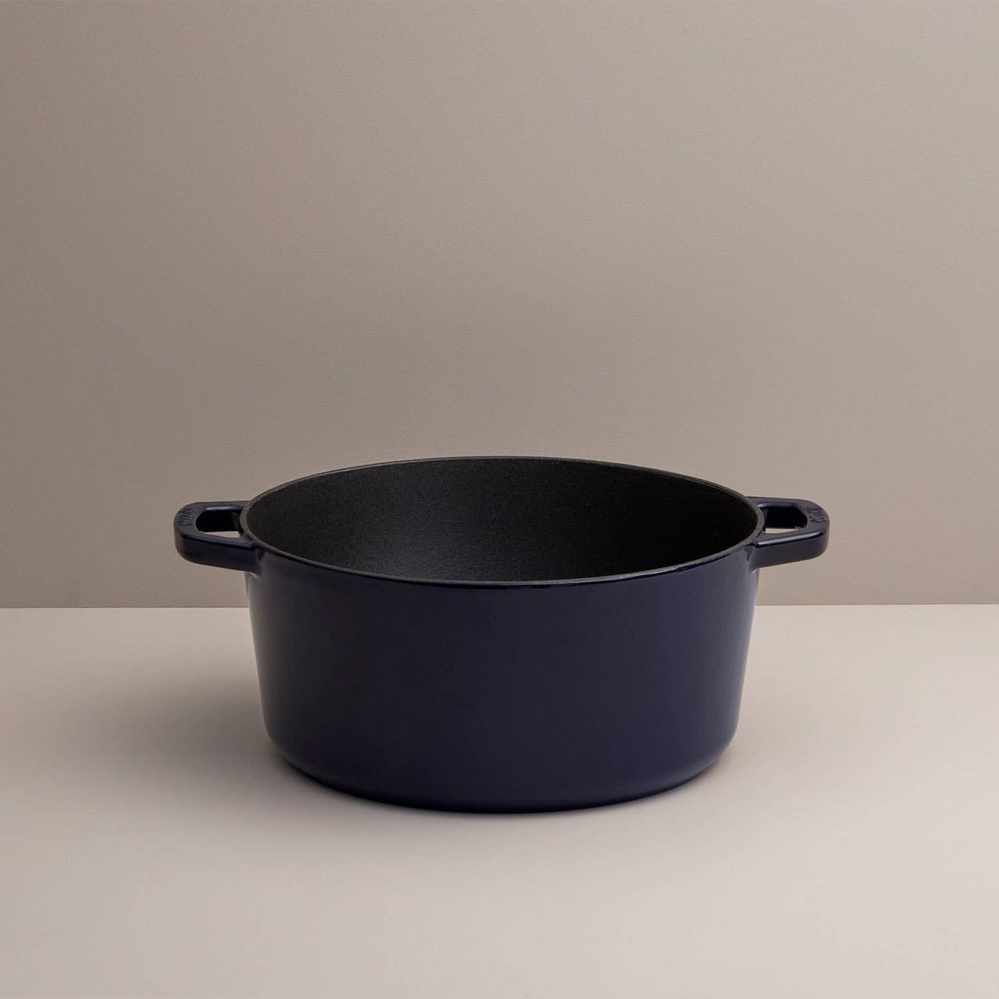 Kana Milo 5.5 Qts | Classic Dutch Oven