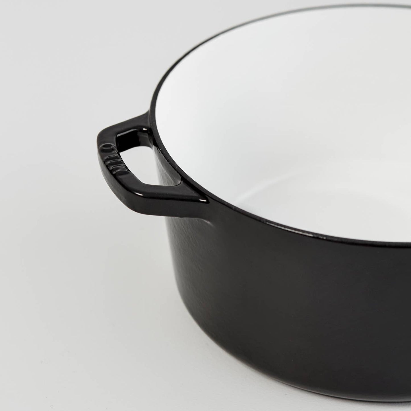 Kana Milo 5.5 Qts | Classic Dutch Oven