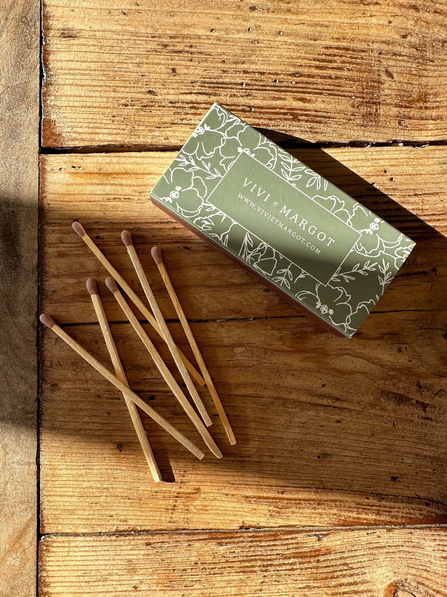 Vivi et Margot, Wood Matches