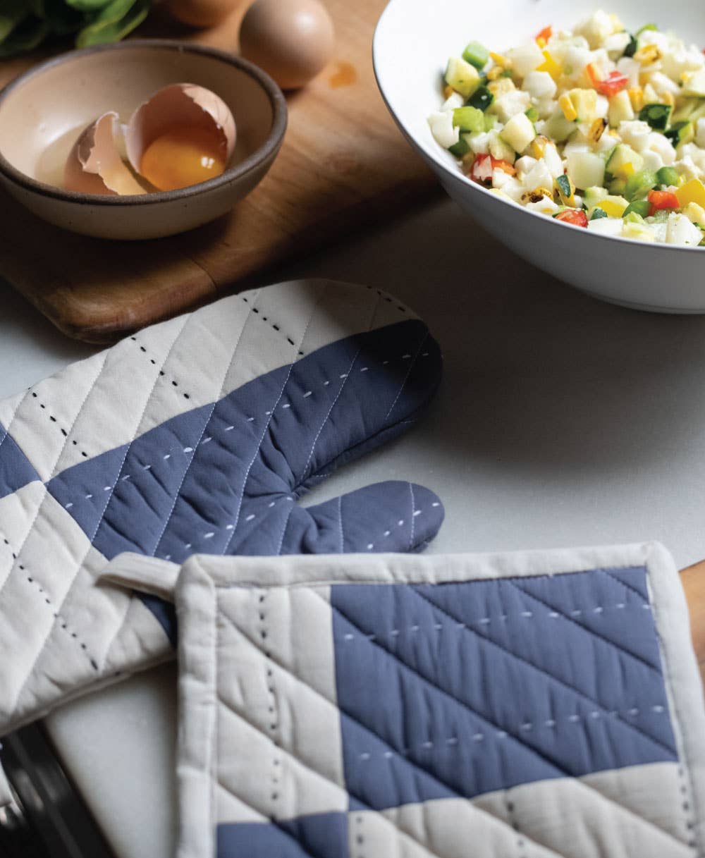 Anchal Quilted Pot Holder