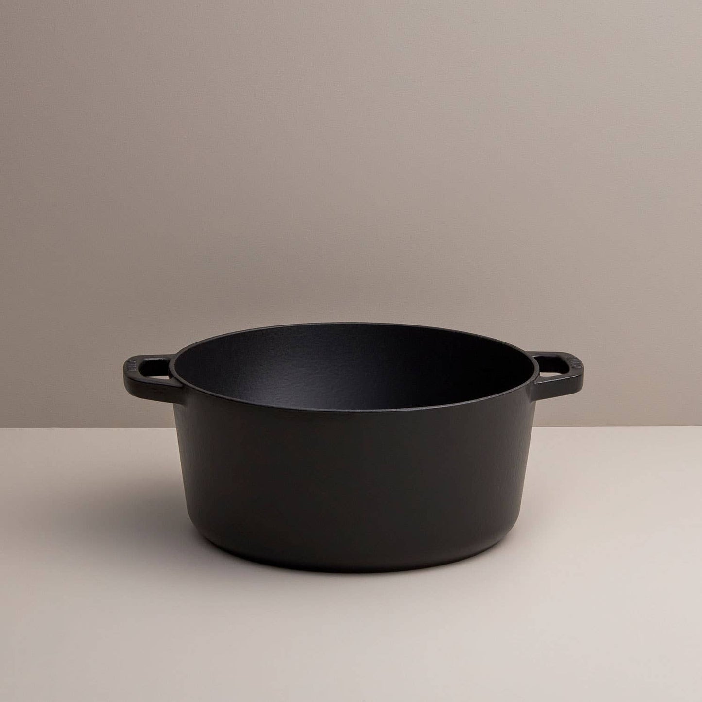 Kana Milo 5.5 Qts | Classic Dutch Oven