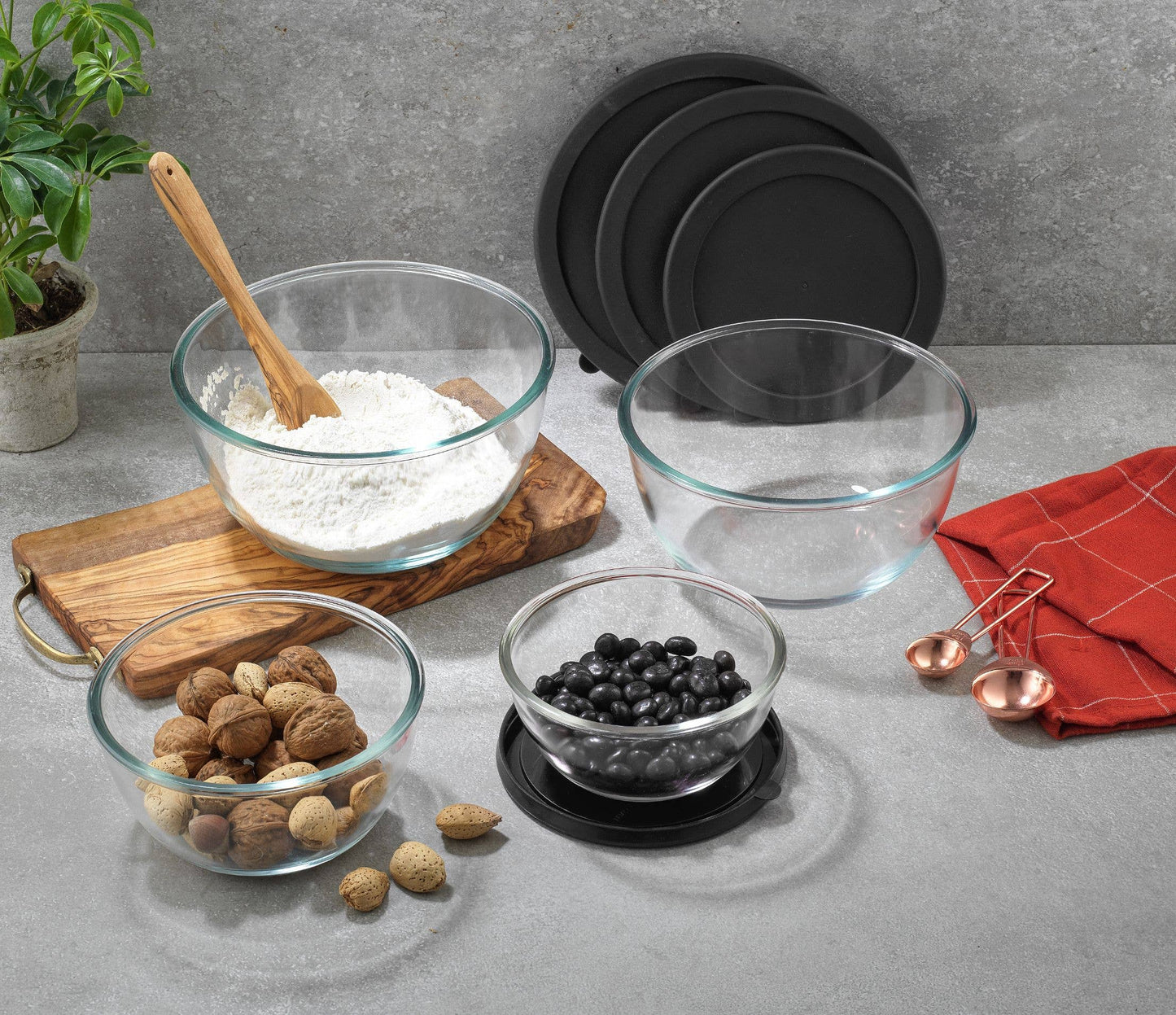 Joy Jolt - 4 Glass Mixing Bowls With Lids, Nesting Bowls